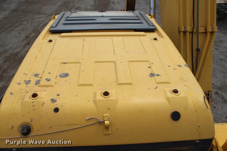 image for item L4855 2003 Komatsu PC160LC-7 excavator