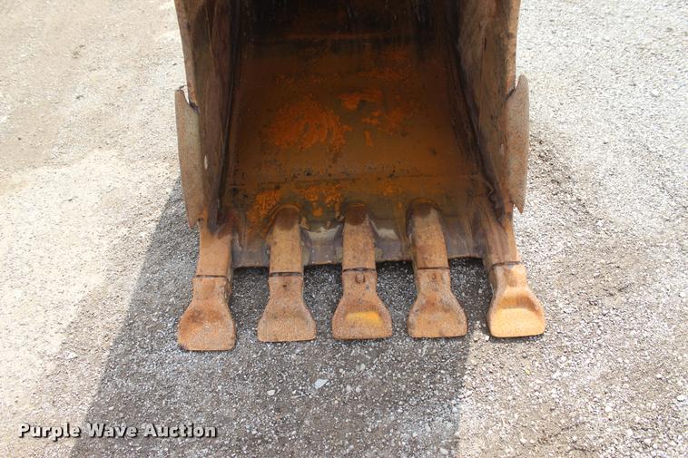 image for item L4855 2003 Komatsu PC160LC-7 excavator