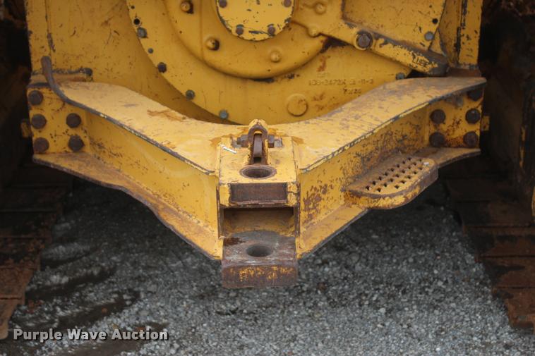 image for item L4856 1998 Caterpillar D6M dozer