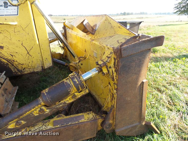 image for item L7133 1997 Komatsu D65EX 12 dozer