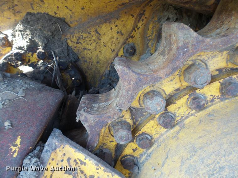image for item L7133 1997 Komatsu D65EX 12 dozer