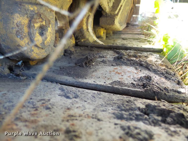 image for item L7133 1997 Komatsu D65EX 12 dozer