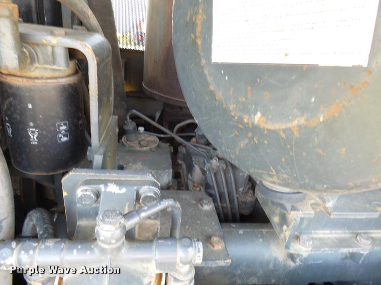 image for item L7133 1997 Komatsu D65EX 12 dozer