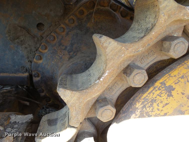 image for item L7164 1991 Komatsu D68E-1 dozer