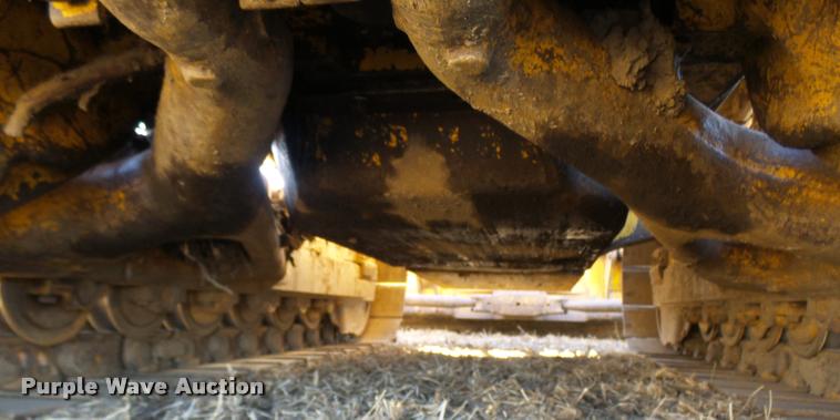 image for item L7164 1991 Komatsu D68E-1 dozer