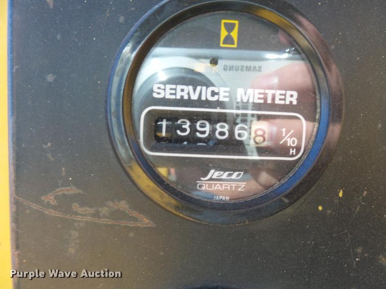 image for item L7164 1991 Komatsu D68E-1 dozer