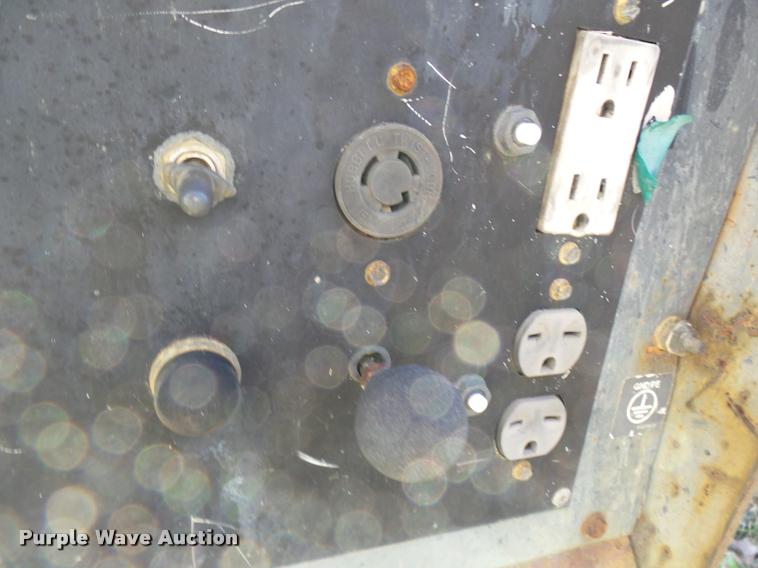 image for item L7165 Miller Big Blue 400D welder/generator