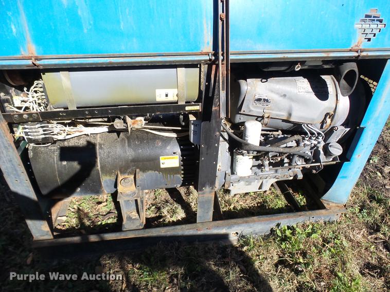 image for item L7165 Miller Big Blue 400D welder/generator