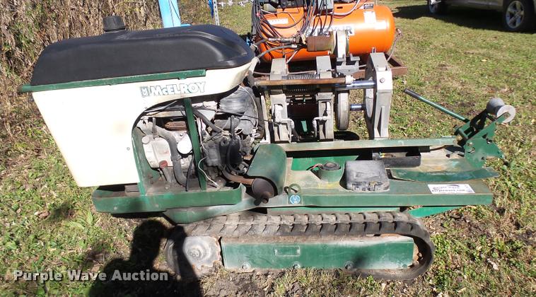 image for item L7177 Mcelroy TracStar 412 fusion machine