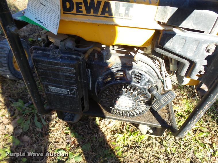 image for item L7179 (3) DeWalt generators