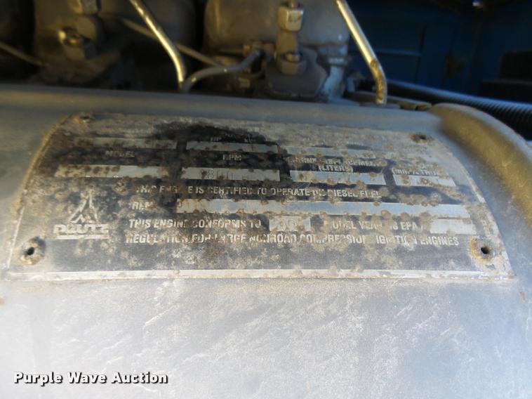 image for item L7181 Miller Big Blue 402D welder/generator