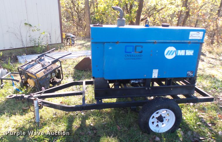 image for item L7182 Miller Big 50 welder/generator