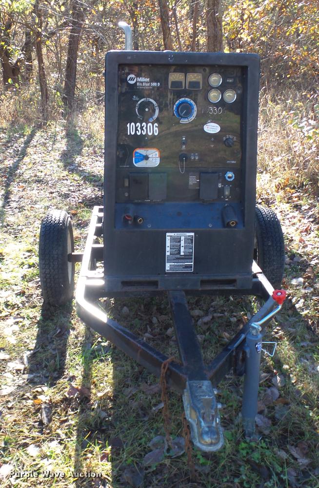 image for item L7183 Miller Big Blue 500D welder/generator
