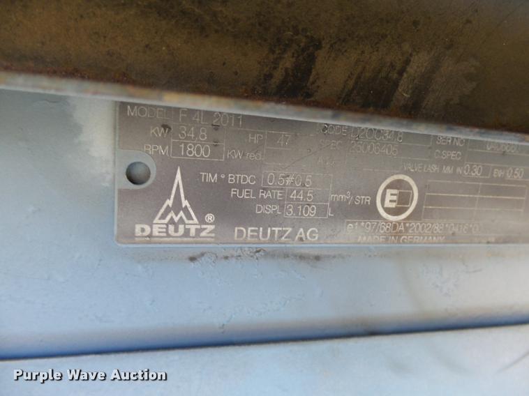 image for item L7183 Miller Big Blue 500D welder/generator