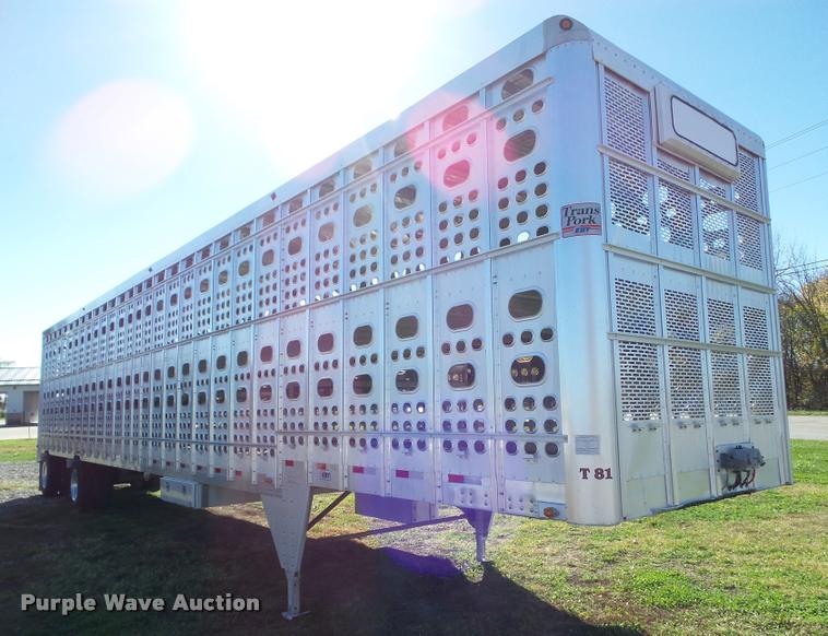 image for item BZ9932 2007 Eby livestock trailer