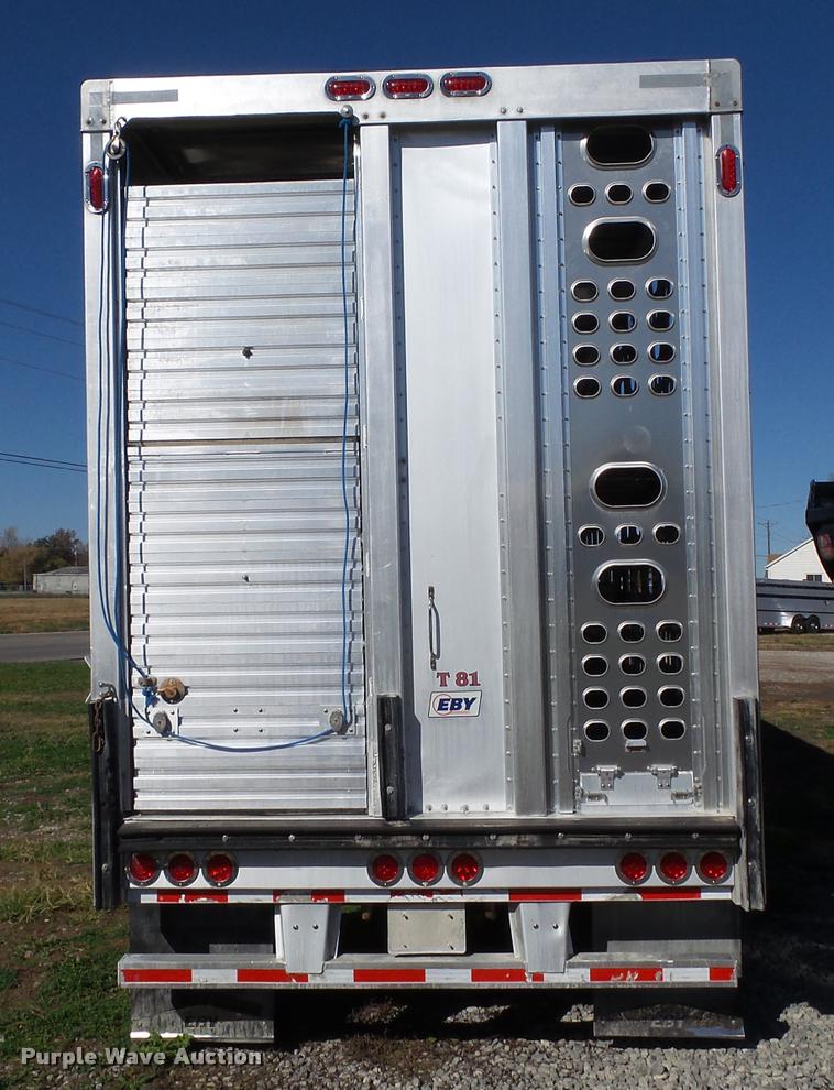 image for item BZ9932 2007 Eby livestock trailer