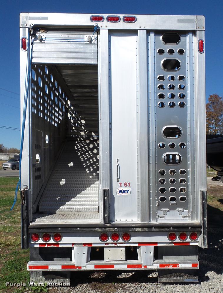 image for item BZ9932 2007 Eby livestock trailer
