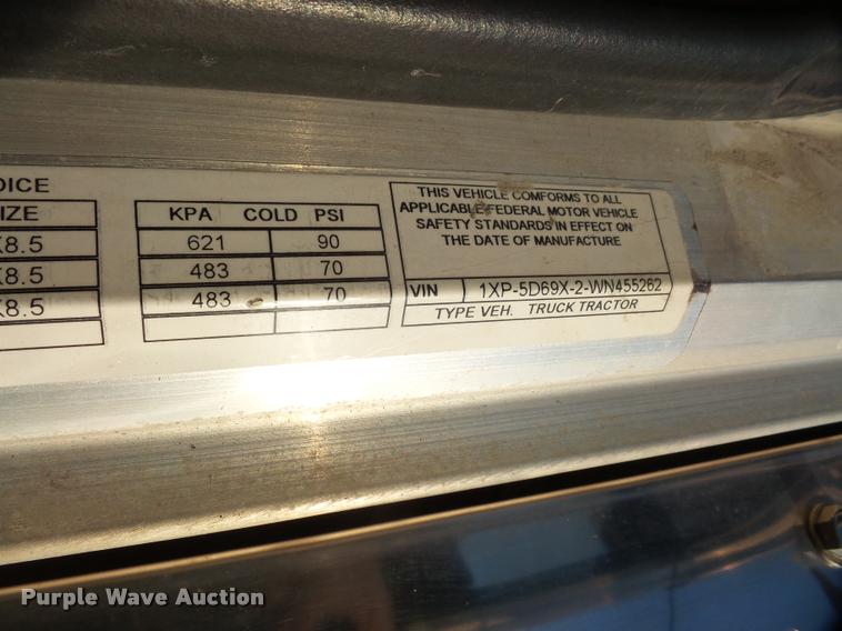 image for item DA3887 1998 Peterbilt 379 semi truck