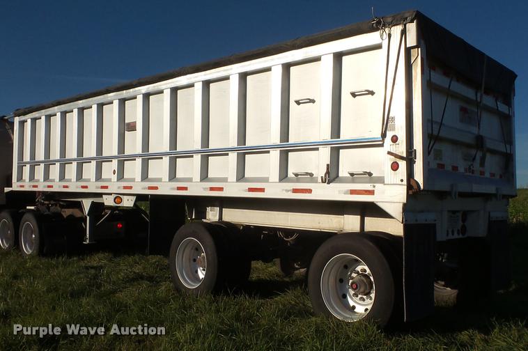 image for item DA3888 1999 Travis T102 end dump trailer
