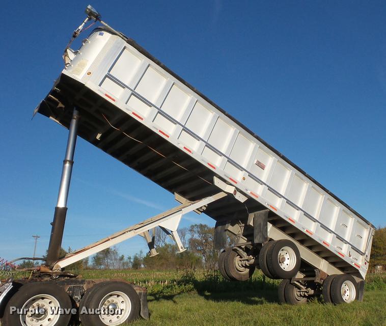 image for item DA3888 1999 Travis T102 end dump trailer