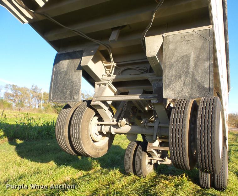 image for item DA3888 1999 Travis T102 end dump trailer