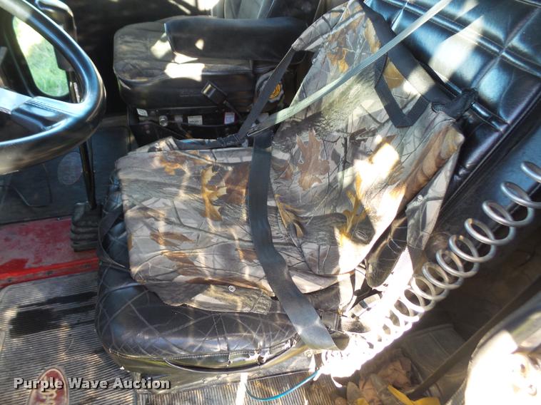 image for item DA3889 1995 Peterbilt 379 semi truck