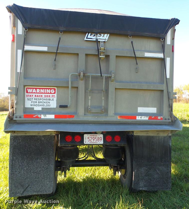 image for item DA3890 2007 East end dump trailer