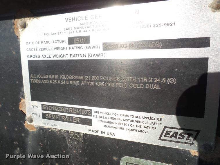 image for item DA3890 2007 East end dump trailer