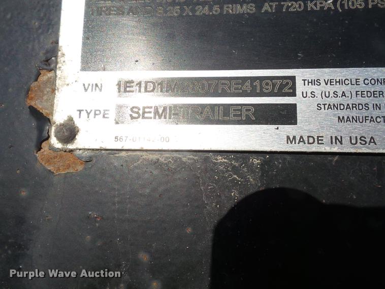 image for item DA3890 2007 East end dump trailer