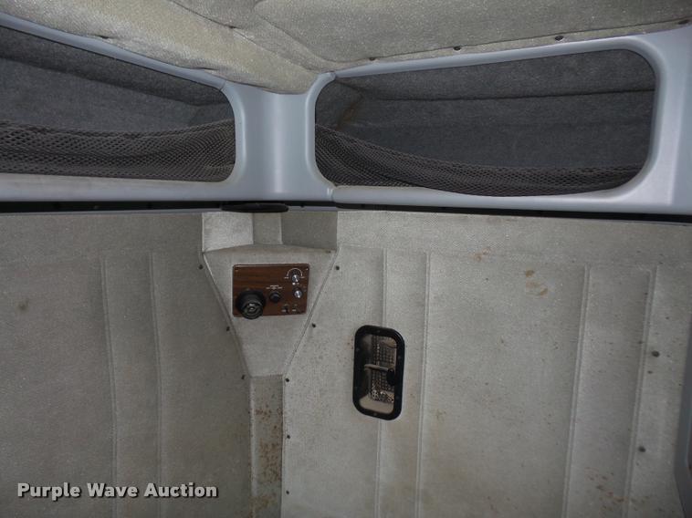 image for item DA3904 1996 Freightliner FLD112 semi truck