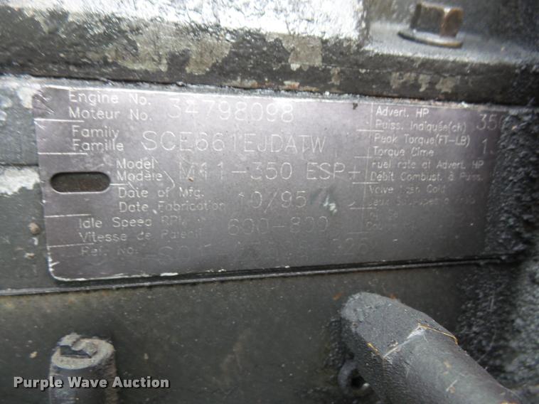 image for item DA3904 1996 Freightliner FLD112 semi truck