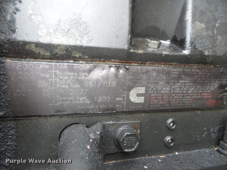 image for item DA3904 1996 Freightliner FLD112 semi truck