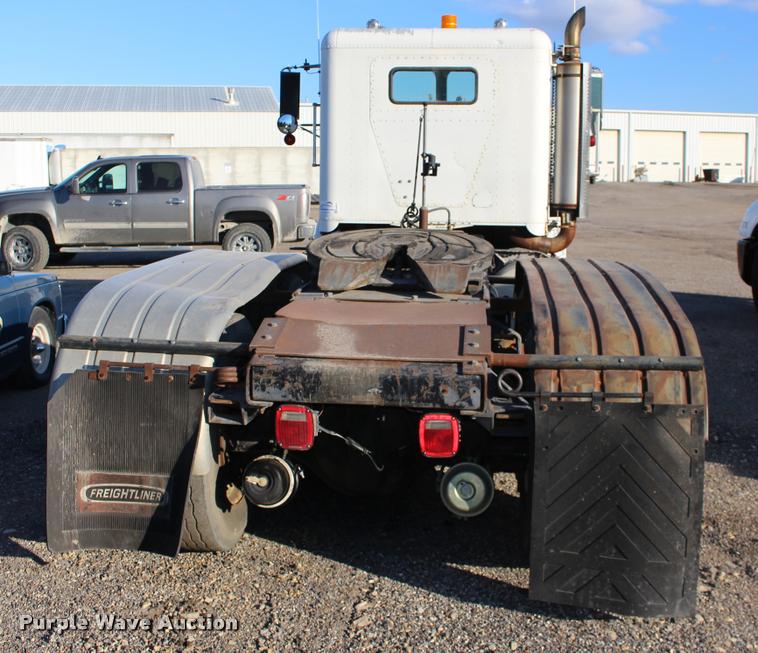 image for item DA4273 1987 Freightliner FLC-64T semi truck