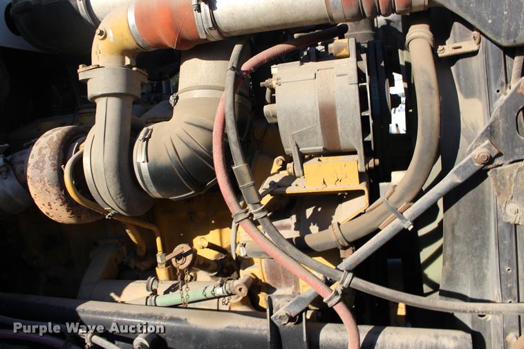 image for item DA4273 1987 Freightliner FLC-64T semi truck