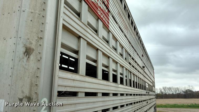 image for item DA4379 1978 Barrett livestock trailer