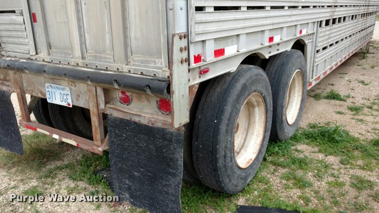image for item DA4379 1978 Barrett livestock trailer