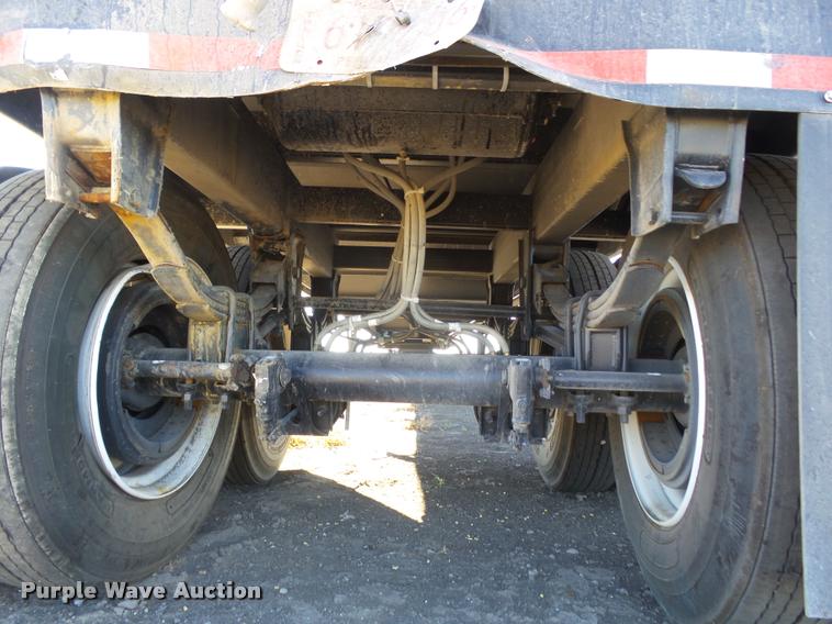 image for item DA4721 2017 Maurer 4022 double hopper grain trailer