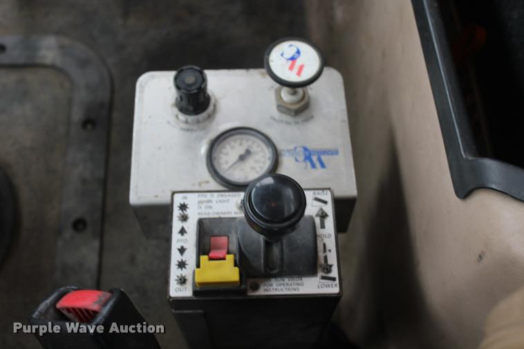 image for item DA4921 2007 Mack CL733 semi truck