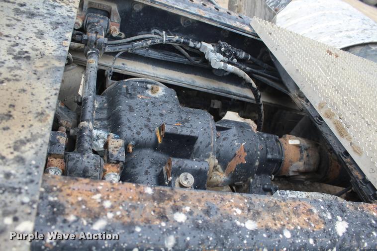 image for item DA4921 2007 Mack CL733 semi truck