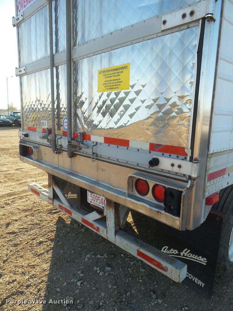 image for item DB3595 1998 Utility V52R refrigerated van trailer
