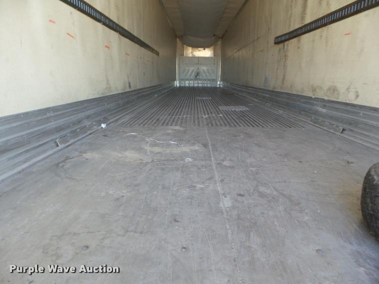 image for item DB3595 1998 Utility V52R refrigerated van trailer
