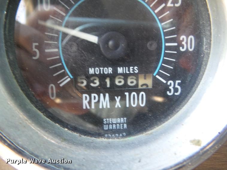 image for item F1426 1981 Peterbilt 359K semi truck