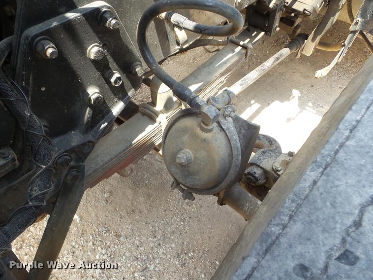 image for item F1426 1981 Peterbilt 359K semi truck