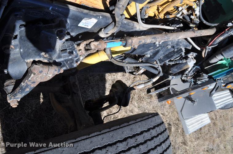 image for item G7499 1999 Peterbilt 379 semi truck