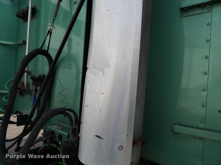 image for item K3430 2013 Freightliner Columbia CL120 glider kit semi truck