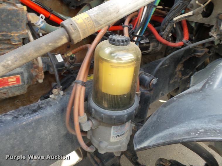 image for item K3430 2013 Freightliner Columbia CL120 glider kit semi truck