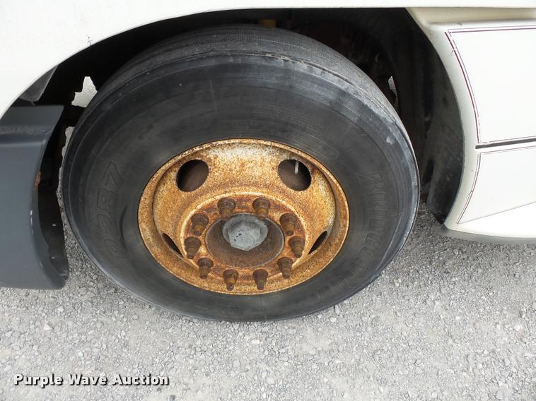 image for item K3437 2000 Freightliner Century Class 120 semi truck