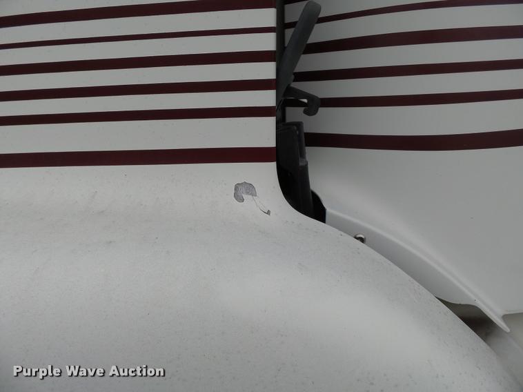 image for item K3437 2000 Freightliner Century Class 120 semi truck