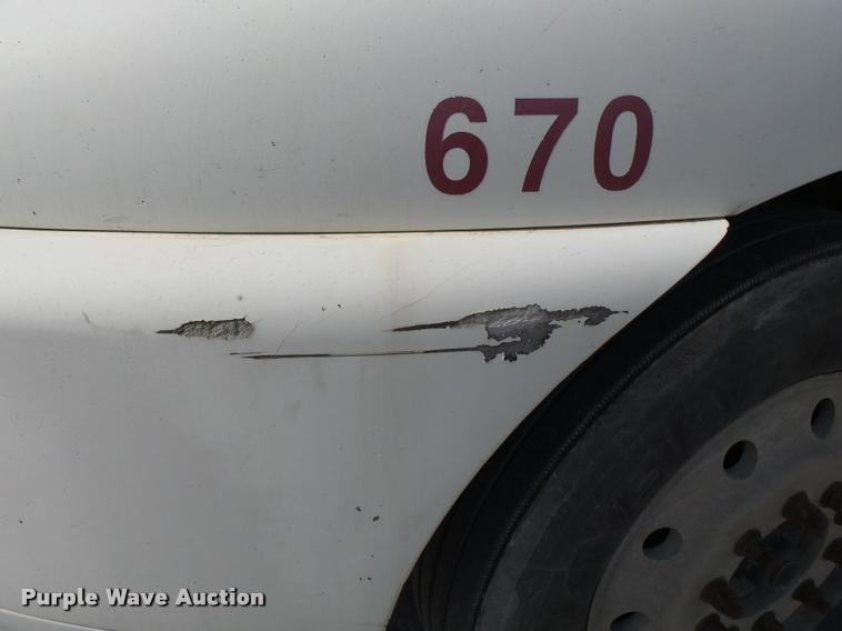 image for item K3440 2000 Kenworth T2000 glider kit semi truck