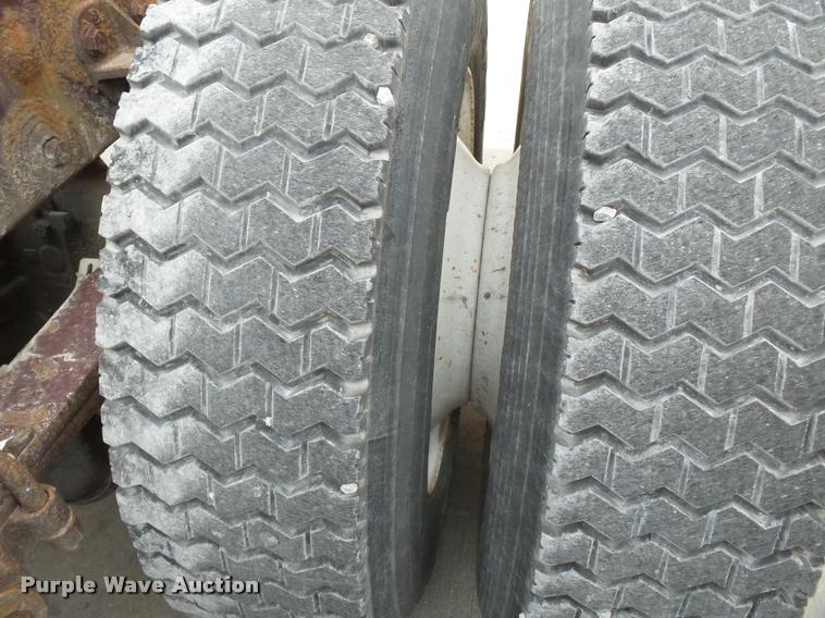 image for item K3440 2000 Kenworth T2000 glider kit semi truck